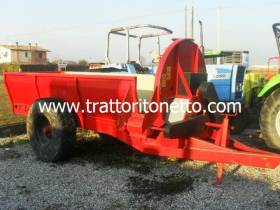 trattore usato varie SPANDILETAME