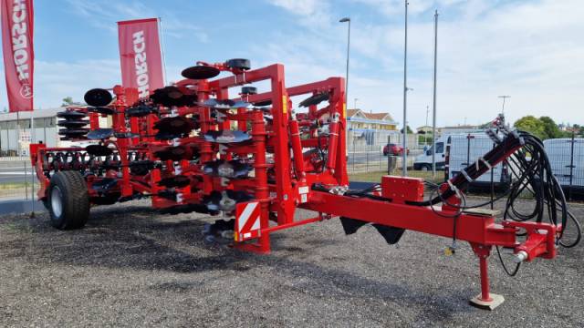 trattore usato Agrifull HORSCH TIGER 4 MT