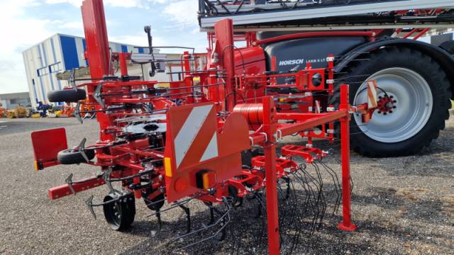 trattore usato Agrifull HORSCH TRANFORMER 4VF