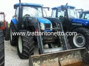 New Holland TS 115A CON PALA ANTERIORE