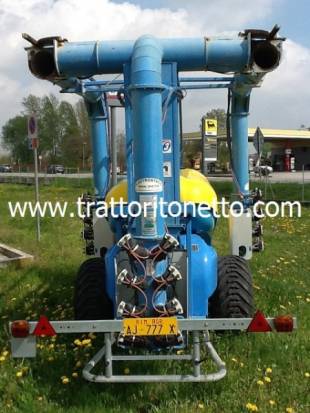 varie FALCIACONDIZIONATRICE SEMOVENTE MOD. MIPA TRAINATA